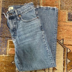 Madewell- Petite Classic Straight Jeans